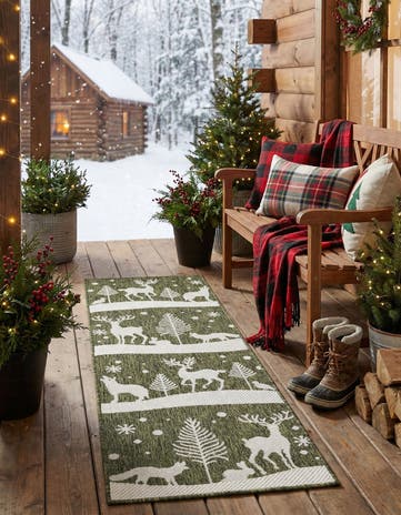 Green Easy-Clean Holiday Indoor / Outdoor Runner Rug
