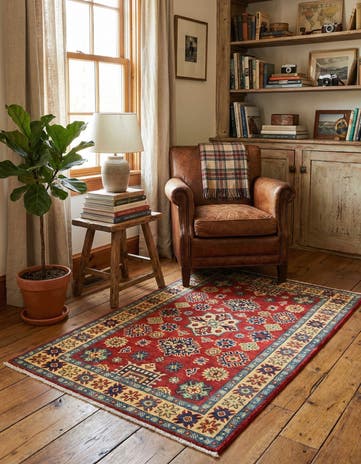 2' 8 x 4' 3 Hand Knotted Kazak Rug