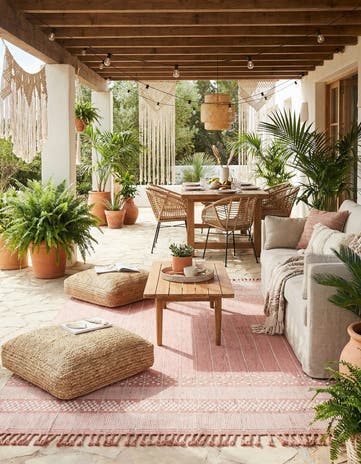 SOFT PINK Easy-Clean Eco Bohemian Indoor / Outdoor Rug