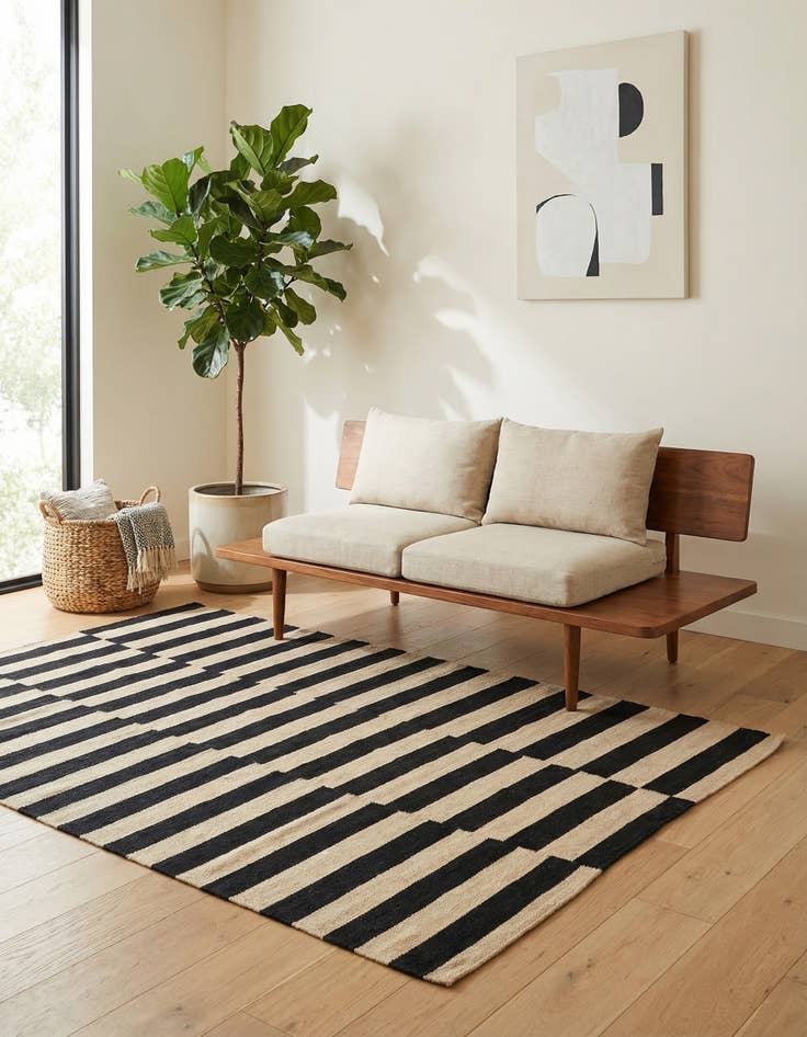 Detail image of 3' 5 x 4' 10  Hand Woven Kilim Modern Wool Rug