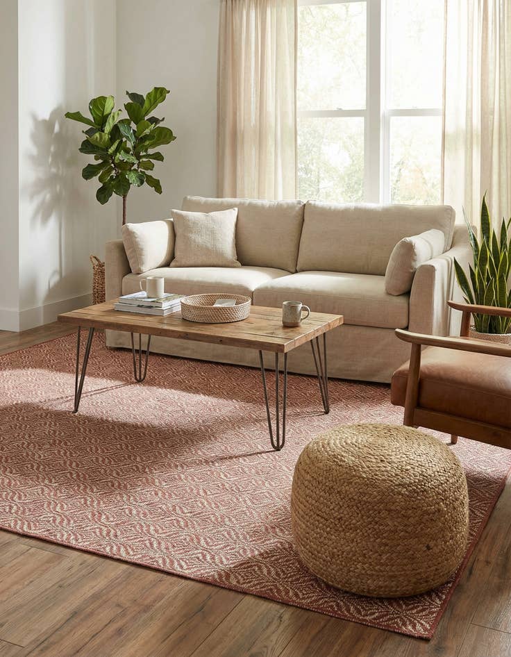 Detail image of 7' 10 x 11' Easy-Clean Trellis Indoor / Outdoor Rug