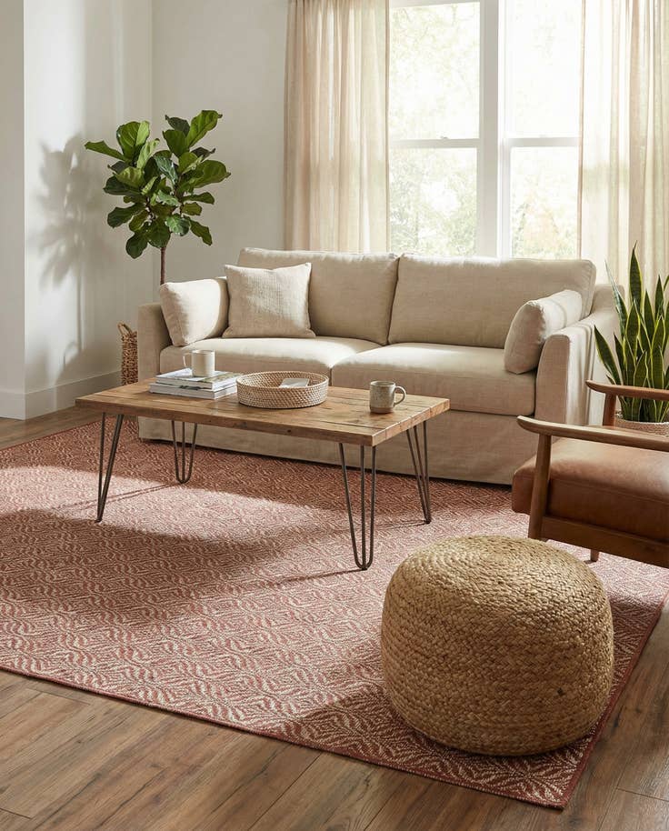 Detail image of 7' 10 x 11' Easy-Clean Trellis Indoor / Outdoor Rug