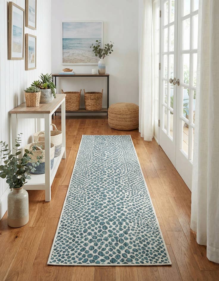 Detail image of 2' x 8' Easy-Clean Jill Zarin Cape Town Indoor / Outdoor Runner Rug
