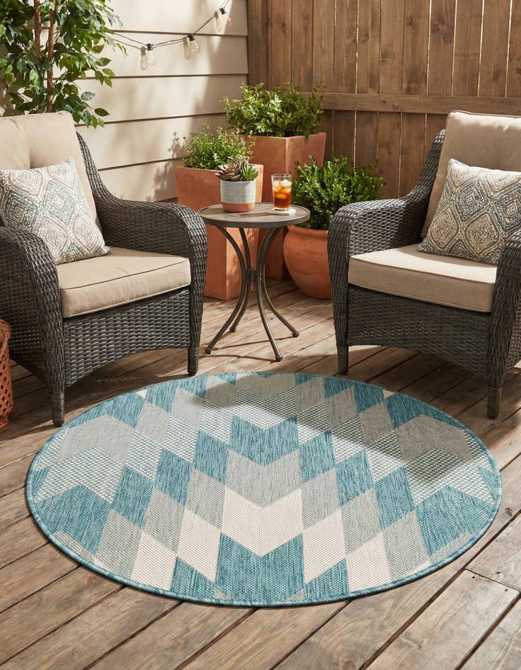 Detail image of 3' x 3'  Washable Modern Indoor / Outdoor Round Rug