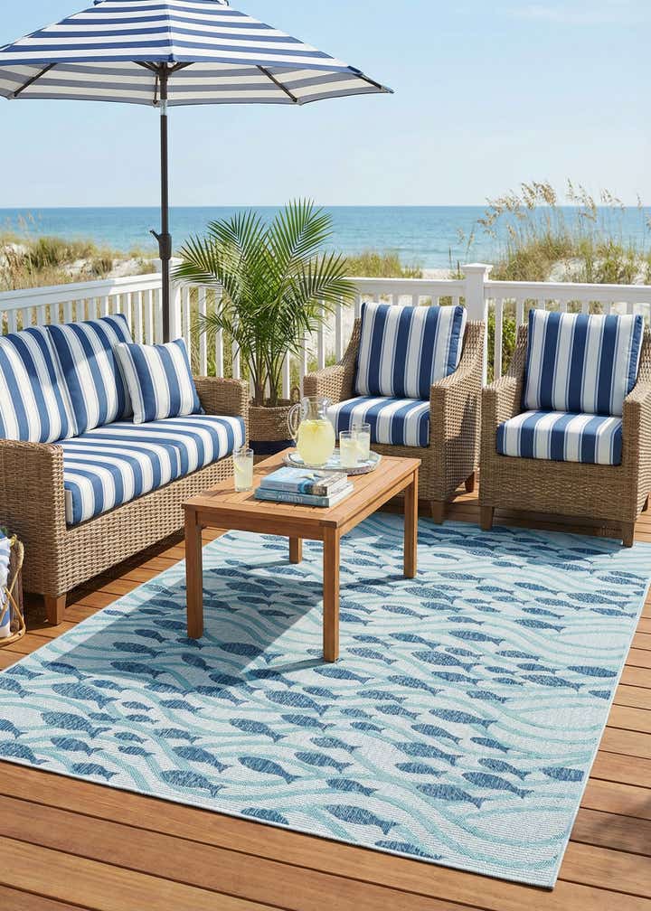 7' 1 x 10' Easy-Clean Coastal Indoor / Outdoor Rug