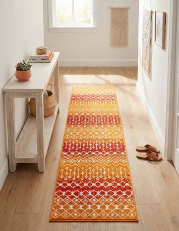 2' 7 x 10' Moroccan Trellis Runner Rug