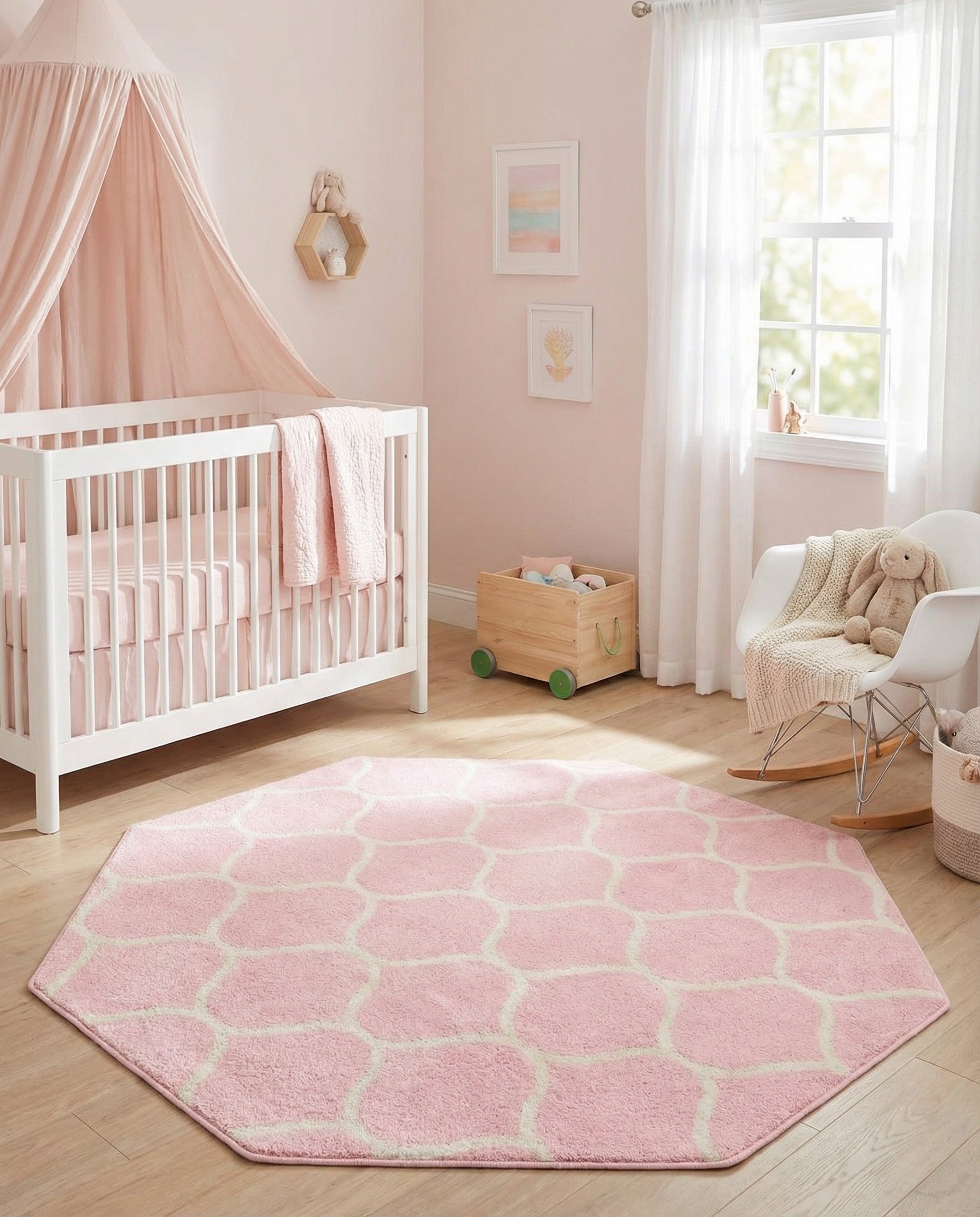  5' 3 x 5' 3 Lattice Frieze Octagon Rug