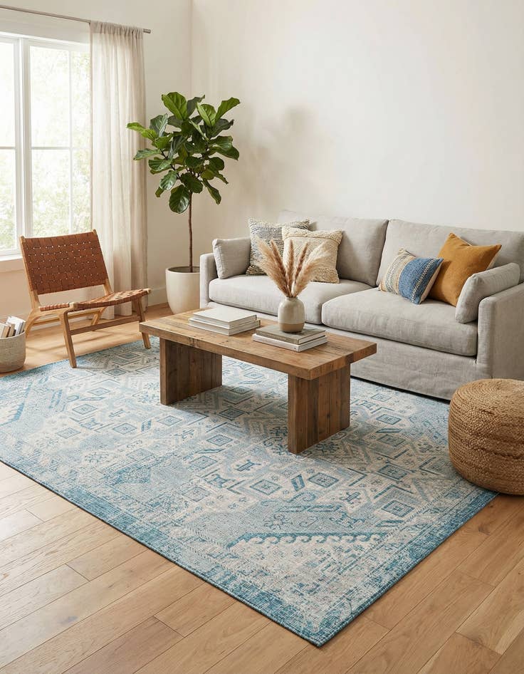 Detail image of  9' x 12'  Washable Aztec Indoor / Outdoor Rug