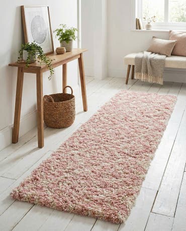  2' x 8' Lattice Shag Runner Rug