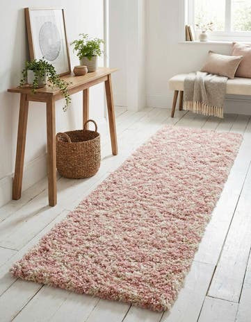 2' x 8' Lattice Shag Runner Rug