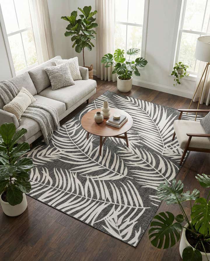 7' x 10' Easy-Clean Botanical Indoor / Outdoor Rug