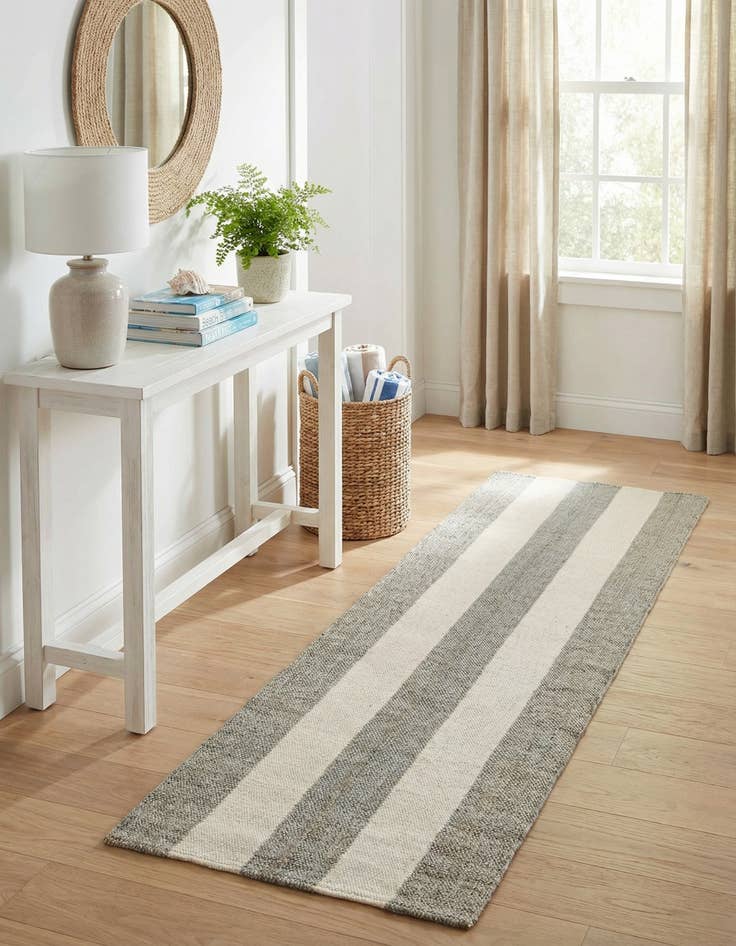 Detail image of  2' 7 x 10'  Hand Woven Jill Zarin Hamptons Runner Rug