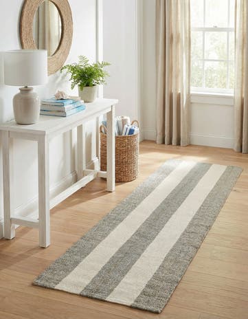Gray Hand Woven Jill Zarin Hamptons Runner Rug