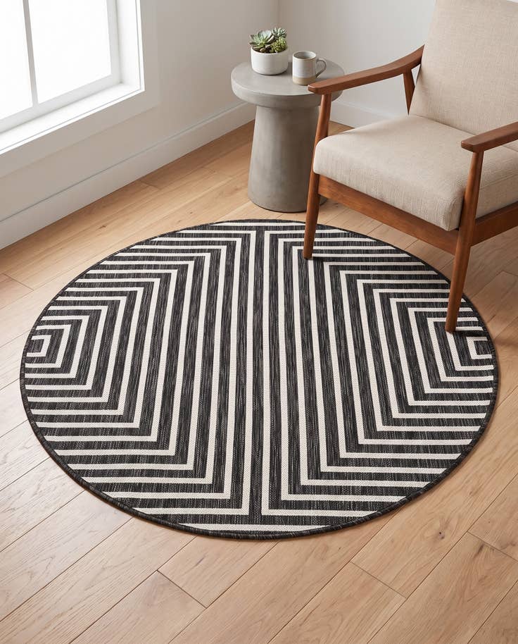 Detail image of 4' x 4' Easy-Clean Modern Indoor / Outdoor Round Rug