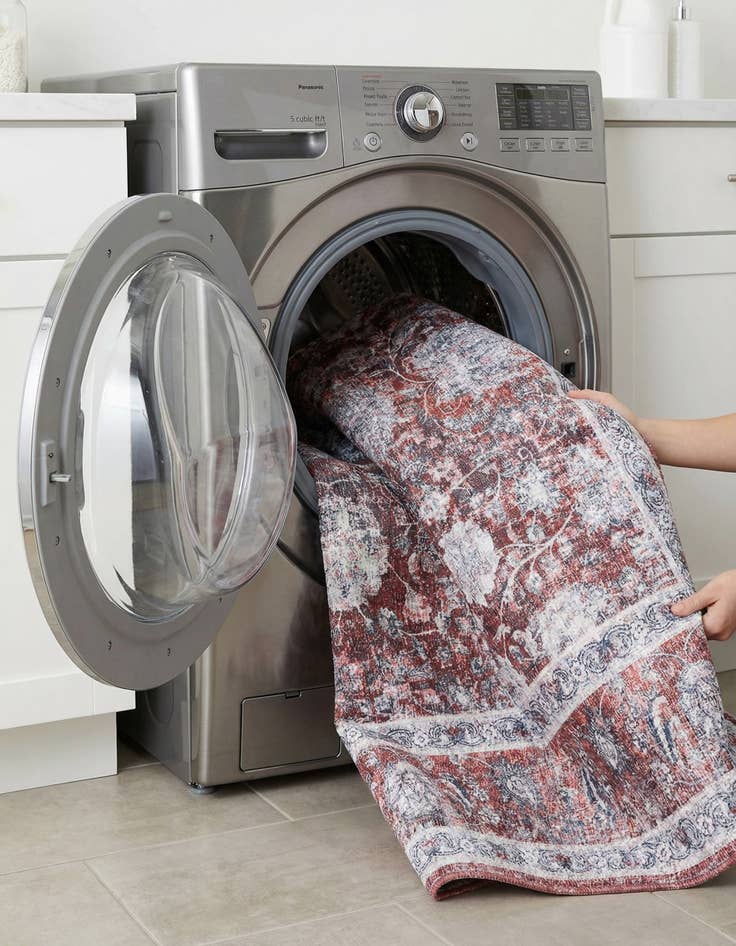 Detail image of 7' 10 x 10' Yara Rug