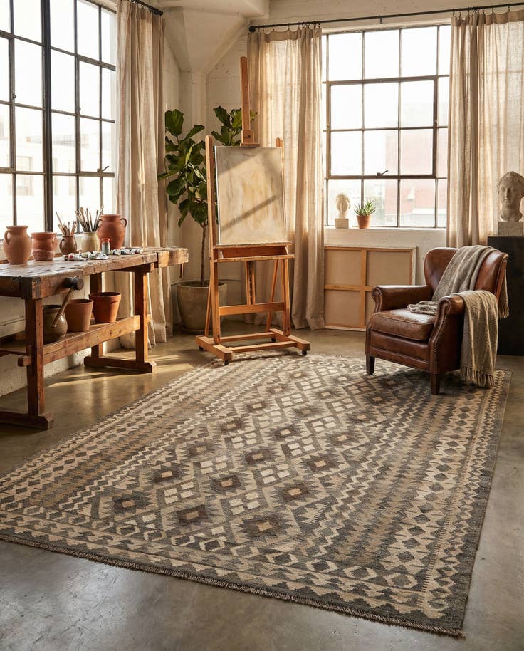 Detail image of 6' 10 x 9' 7 Hand Woven Kilim Maymana Wool Rug