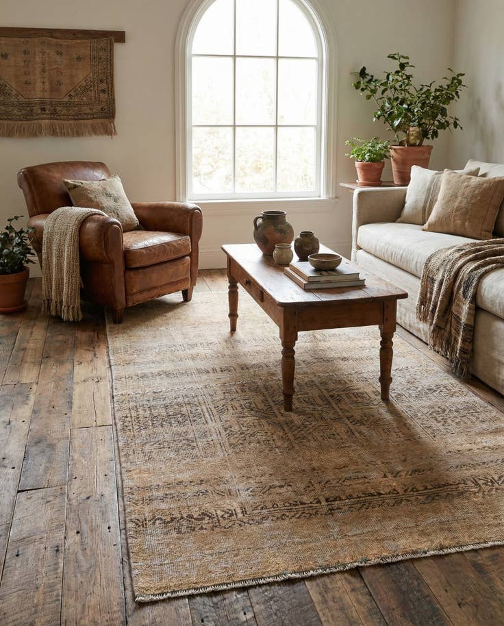 Detail image of 3' 3 x 5' 8 Hand Knotted Ultra Vintage Persian Wool Rug