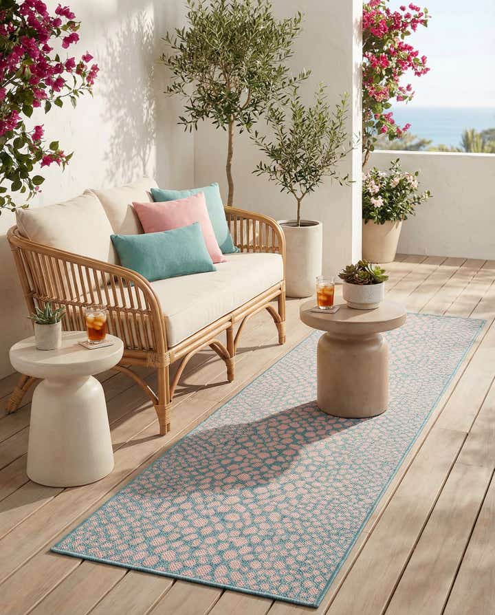 2' x 8' Easy-Clean Jill Zarin Cape Town Indoor / Outdoor Runner Rug