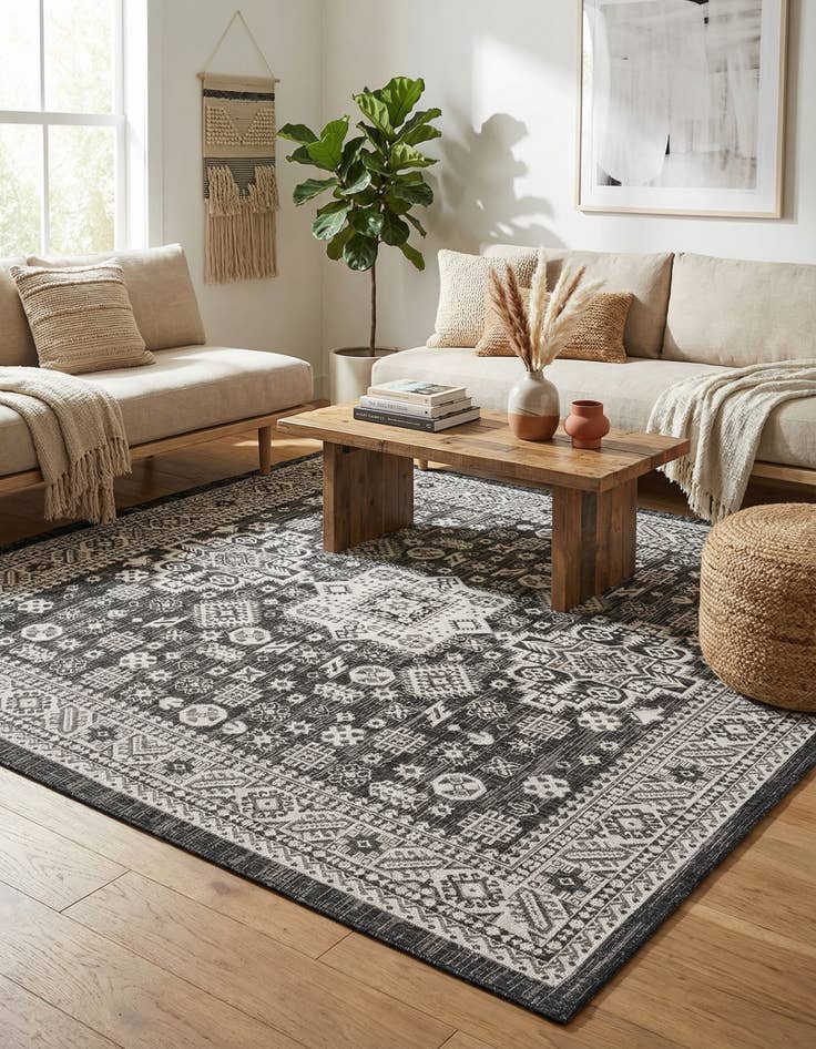 Detail image of 7' 10 x 7' 10  Washable Aztec Indoor / Outdoor Square Rug