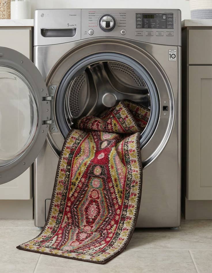 Detail image of 2' 7 x 10'  Washable Santa Fe Runner Rug