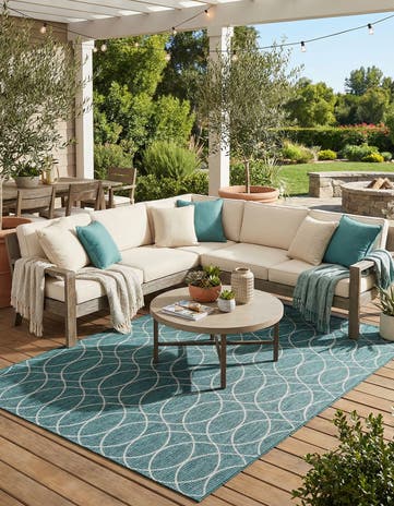 Teal Easy-Clean Lattice Indoor / Outdoor Rug