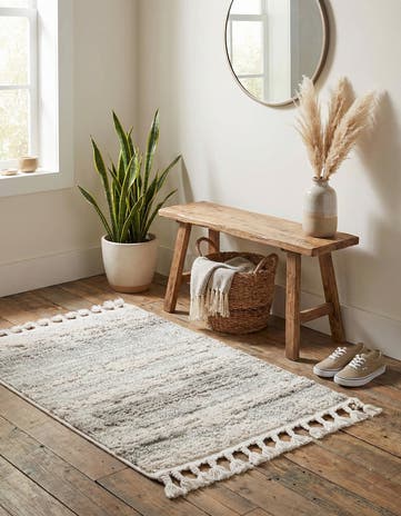 2' x 3' 2 Cherokee Rug