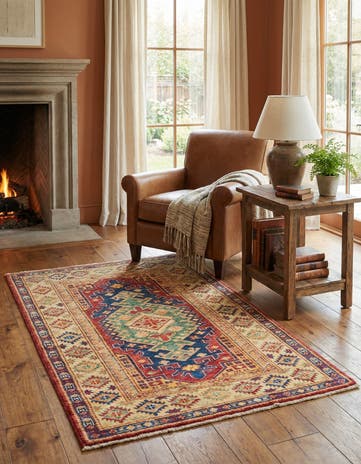 2' 10 x 4' 1 Hand Knotted Kazak Oriental Rug