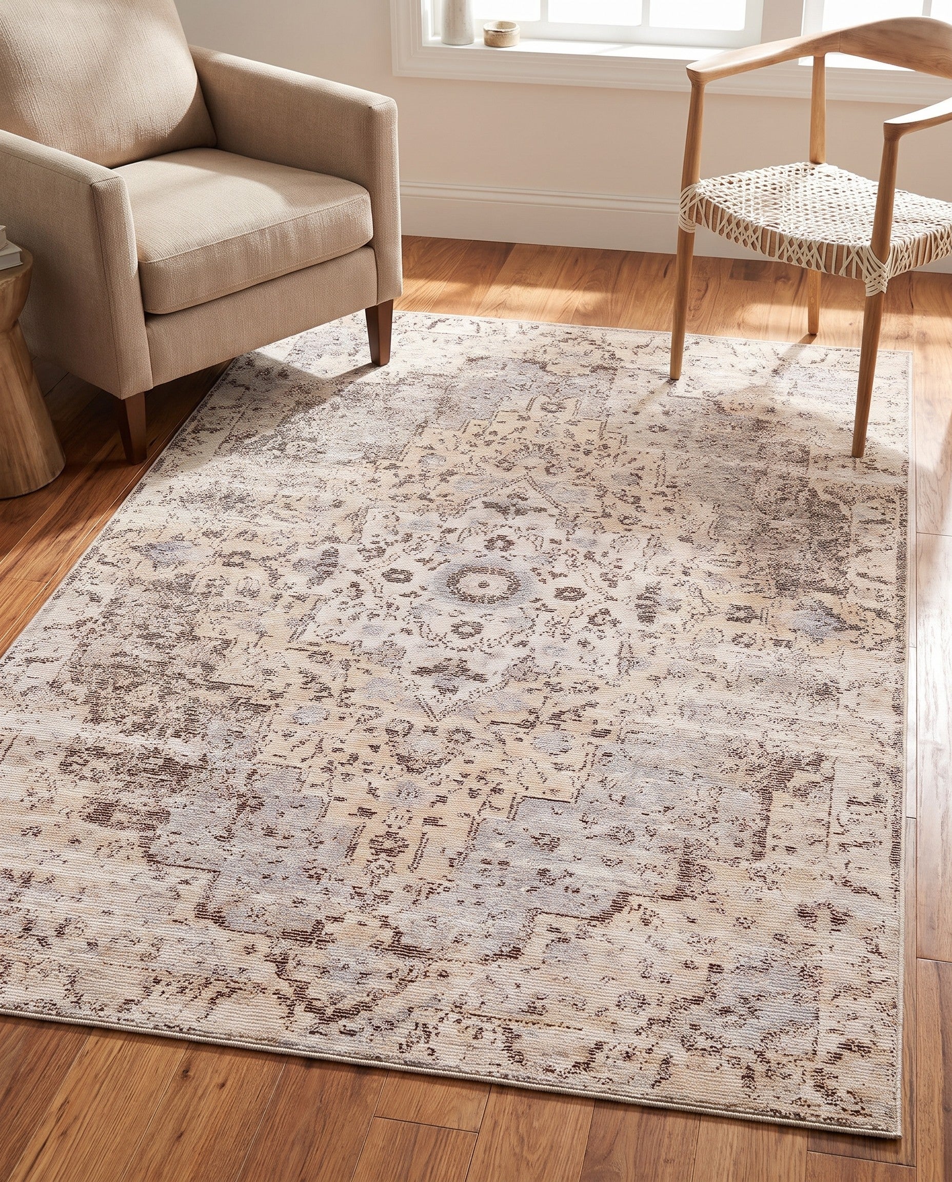 155cm x 245cm Amulet Rug