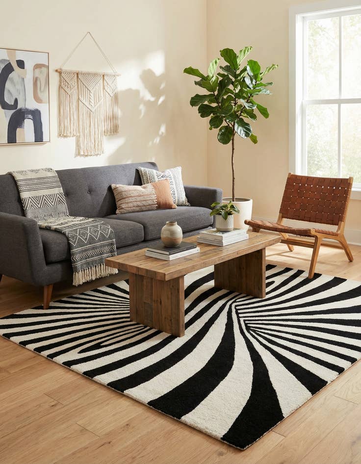 Detail image of 3' 3 x 5' 3 Vortex Wool Rug