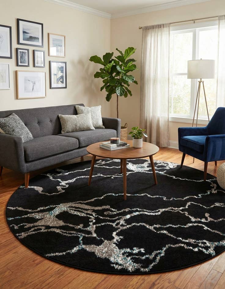 Detail image of 7' 10 x 7' 10 Carrington Round Rug