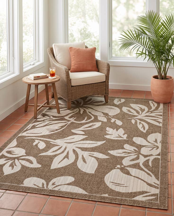 Detail image of 6' x 9' Easy-Clean Botanical Indoor / Outdoor Rug