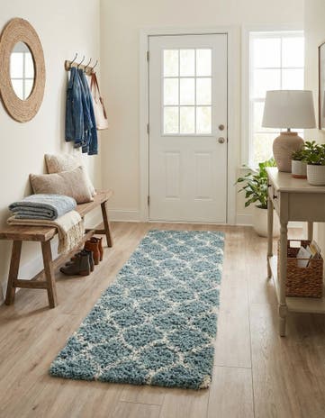 2' x 6' Lattice Shag Runner Rug