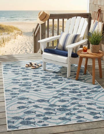 5' 3 x 7' Easy-Clean Coastal Indoor / Outdoor Rug