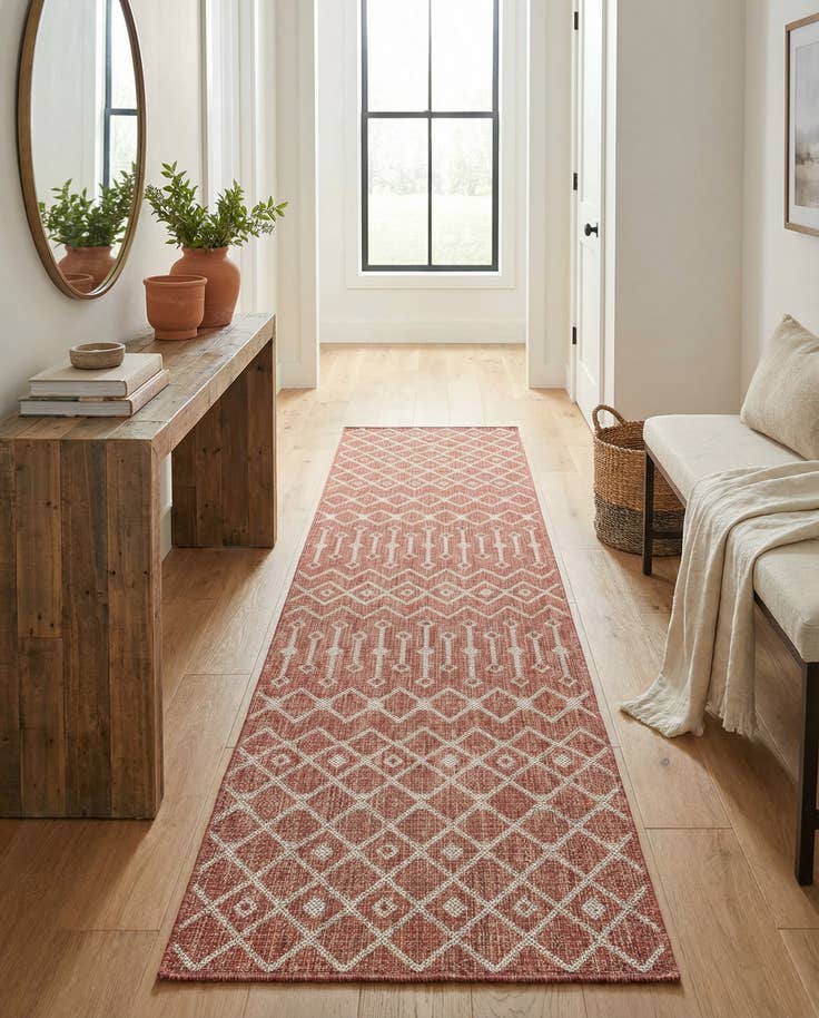 Detail image of 2' x 8' Easy-Clean Lattice Indoor / Outdoor Runner Rug