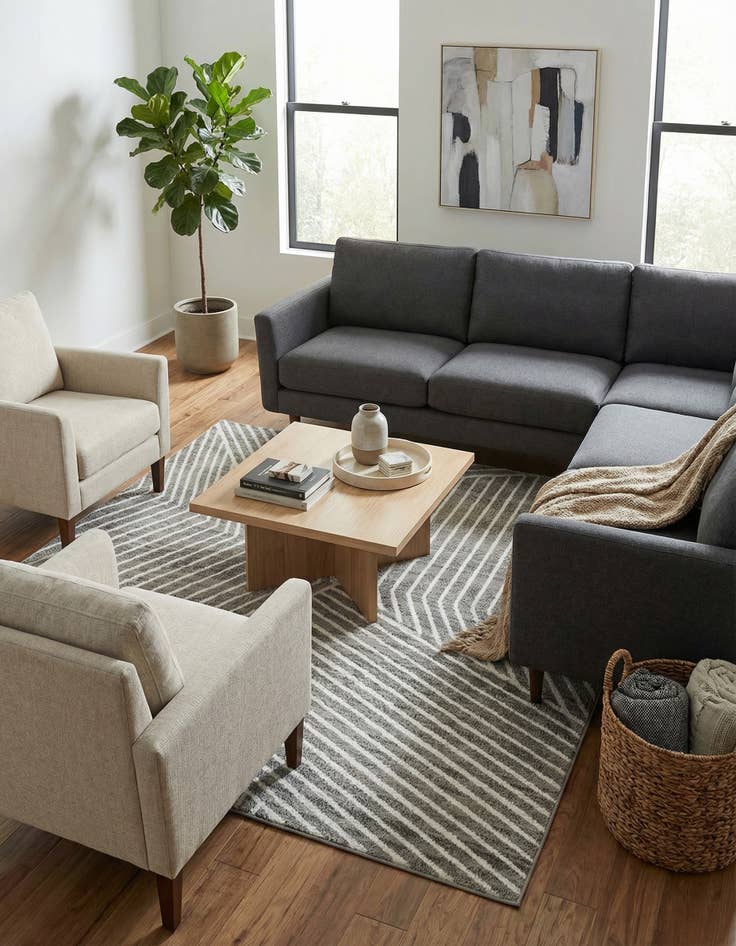 Detail image of 7' 10 x 7' 10 Oslo Square Rug