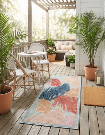 Easy-Clean Botanical Indoor / Outdoor Runner Rug