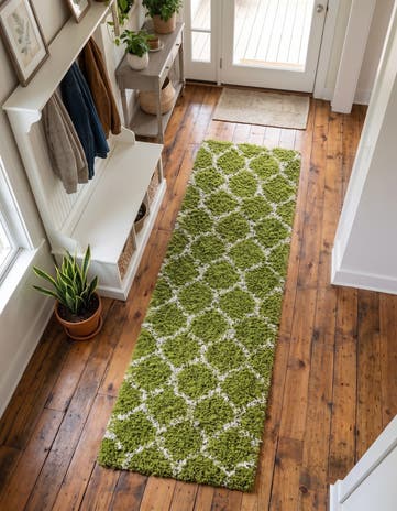 2' x 5' Lattice Shag Runner Rug