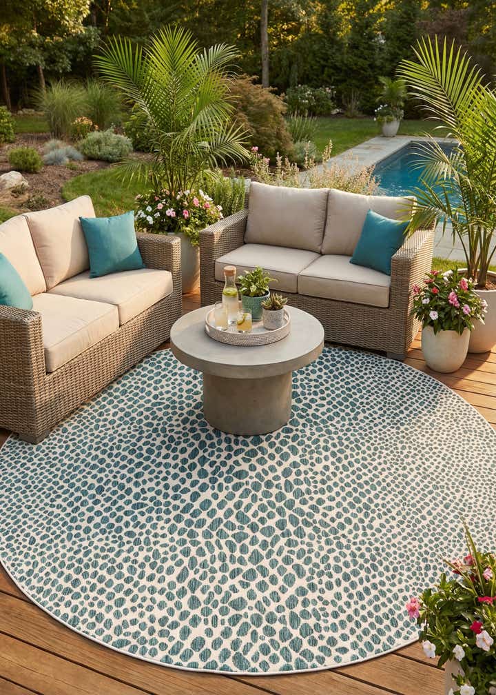 10' 8 x 10' 8 Easy-Clean Jill Zarin Cape Town Indoor / Outdoor Round Rug