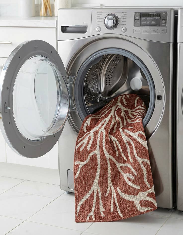 Detail image of  2' x 3'  Washable Coastal Indoor / Outdoor Rug