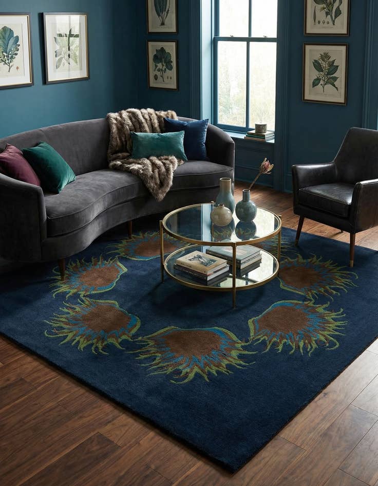 Detail image of 7' 6 x 7' 6 Luna Square Rug