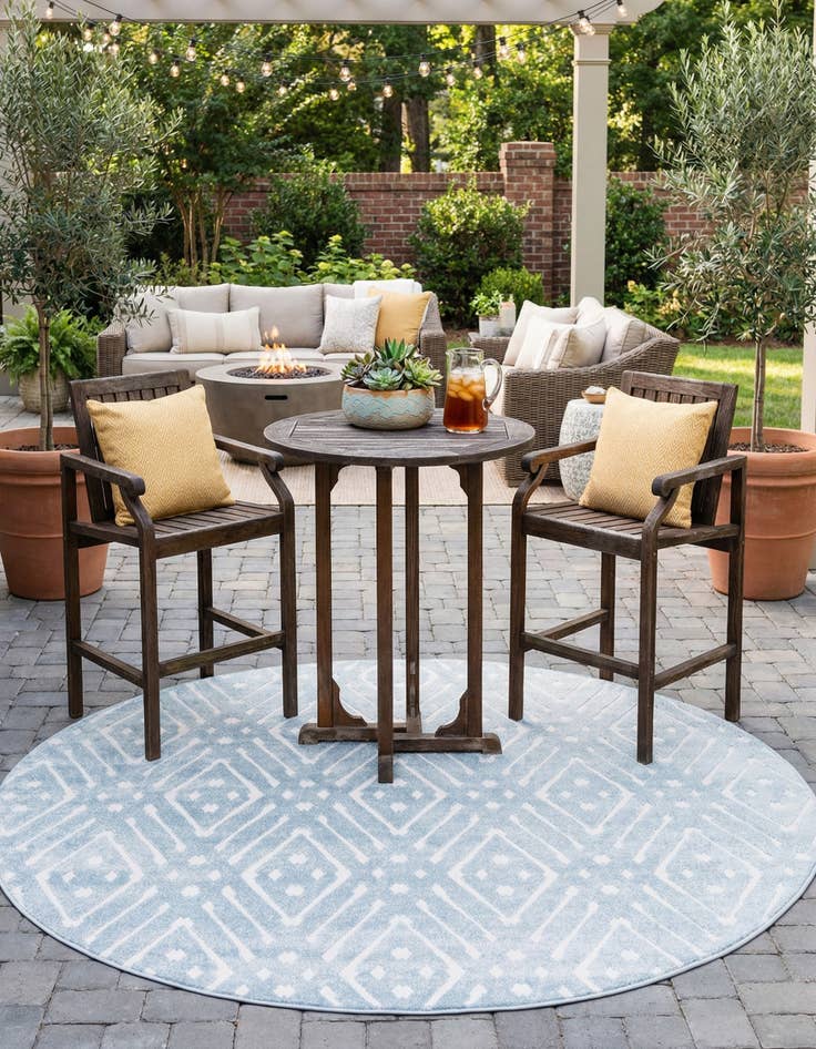 Detail image of  8' x 8'  Washable Sabrina Soto Ella Indoor / Outdoor Round Rug