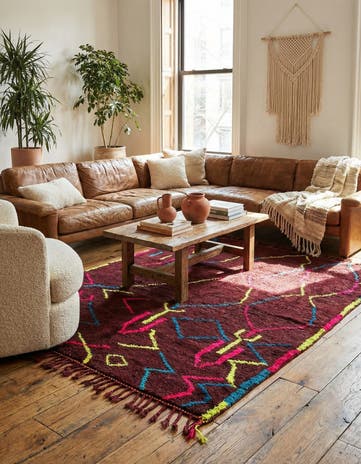 7' x 9' 4 Hand Knotted Moroccan Wool Rug