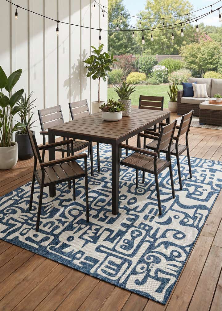 7' 10 x 10' Easy-Clean Modern Indoor / Outdoor Rug