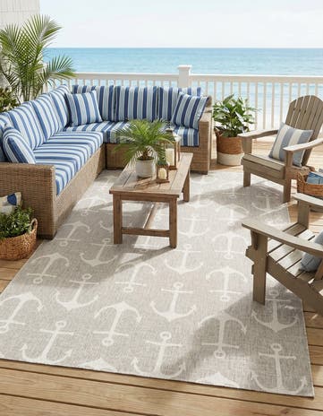 7' 10 x 11' Easy-Clean Coastal Indoor / Outdoor Rug