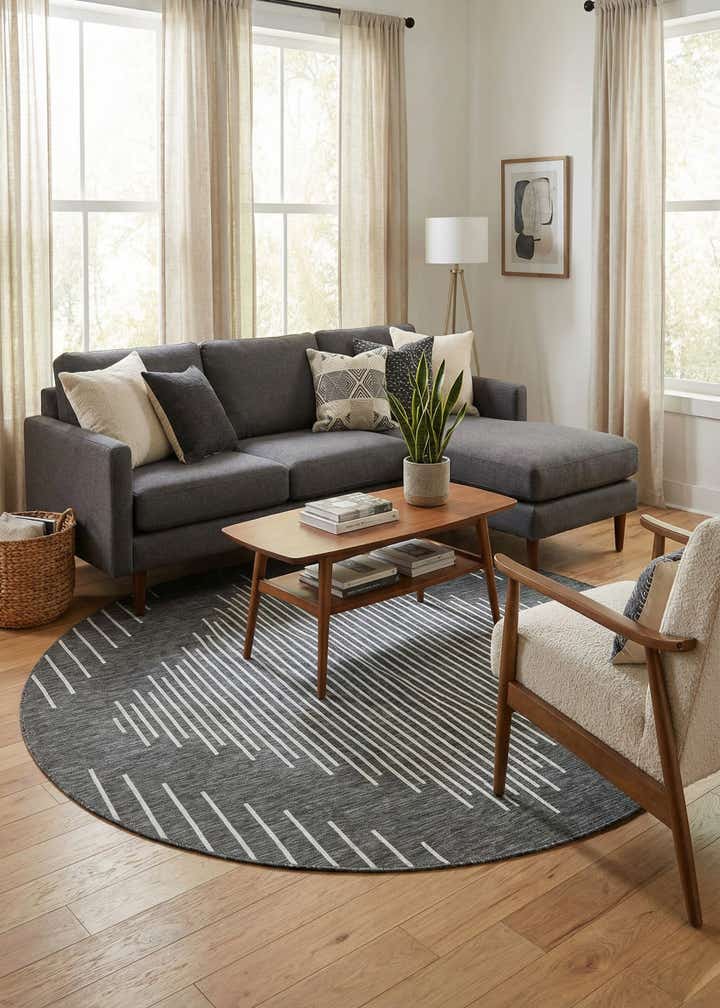 7' 10 x 7' 10 Easy-Clean Modern Indoor / Outdoor Round Rug