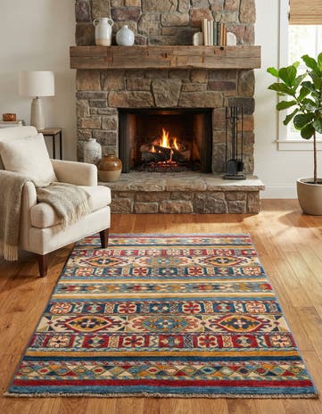 2' 8 x 4' Hand Knotted Kazak Rug