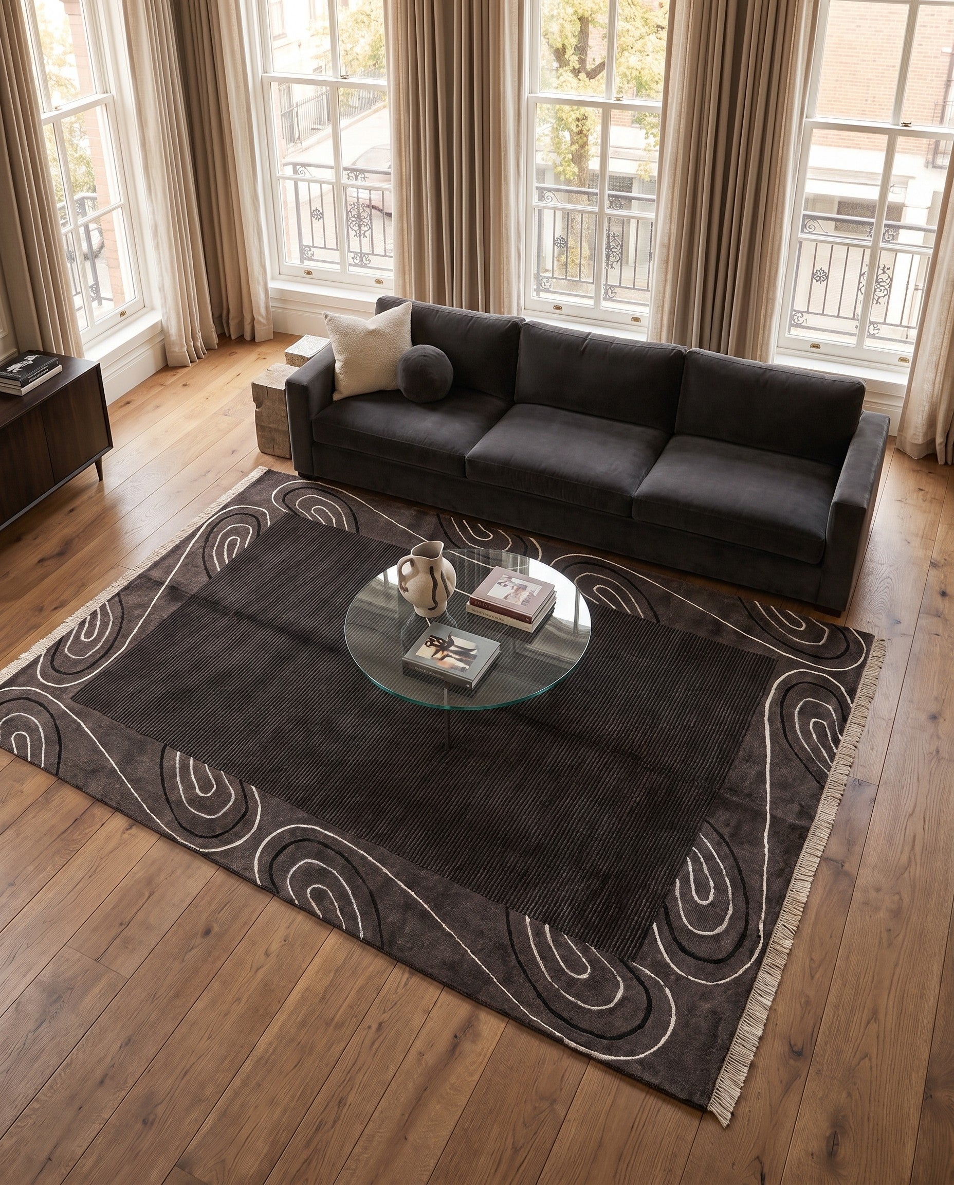 4' 7 x 7' 10 Hand Knotted Darya Wool Rug