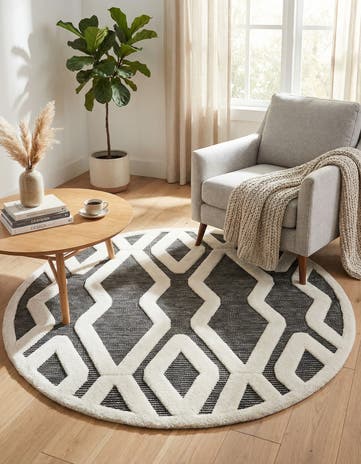 Gray Prismatic Round Rug