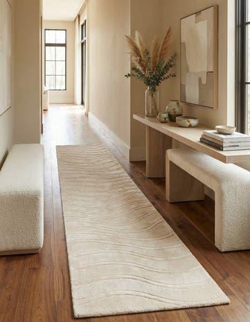2' 7 x 13' Darya Runner Rug