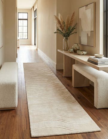 2' 7 x 13' Darya Runner Rug